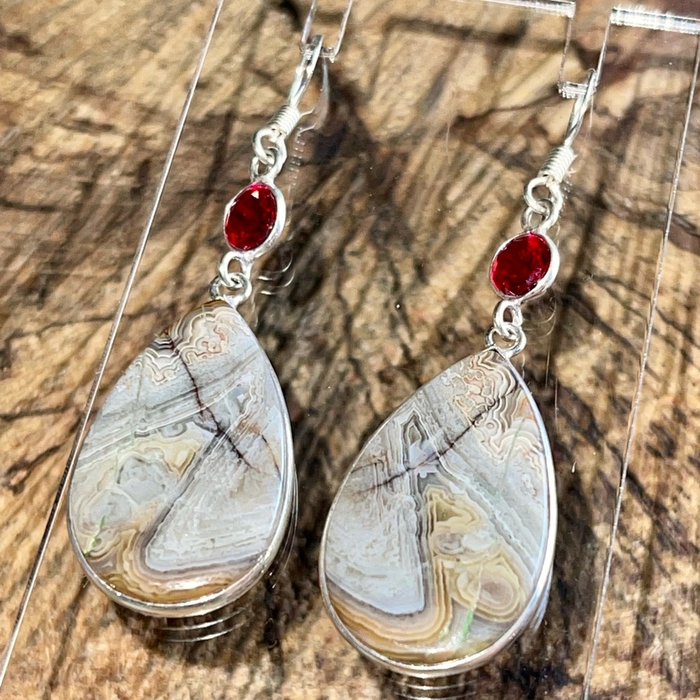 Mexican Crazy Lace Agate Pendant 2 1/4”